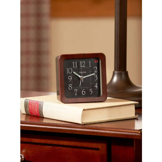 Bulova Smart Set Alarm Clock - Image 2