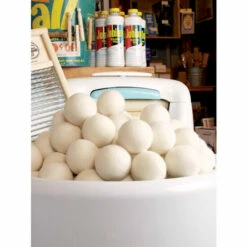 Red Top Fluffies Dryer Balls, Set Of 6