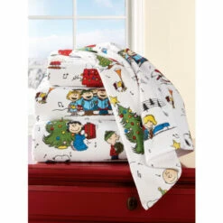 Peanuts Christmas Caroling Portuguese Cotton Bath Towel Collection Peanuts Caroling