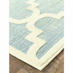 Vermont Country Store Blue Skies Medallion Indoor/Outdoor Area Rug