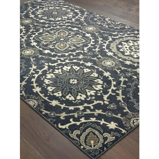 Vermont Country Store Windsor Medallion Area Rug Navy