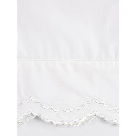 Vermont Country Store Windsor Medallion Area Rug Navy - Image 2