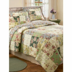 Vermont Country Store Mount Mansfield Indoor/Outdoor Solid Color Braided Round Rug Burgundy